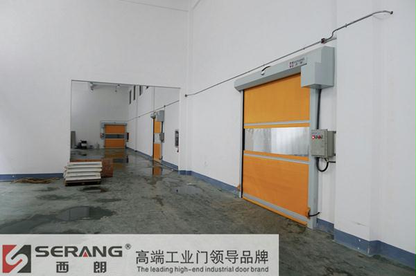 化工生產車間為何要用防爆快速門？